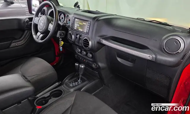Jeep Wrangler 2017 3.6 автомат (гидро), миниатюра 10 Jeep Wrangler 2017 3.6 автомат (гидро), миниатюра 10