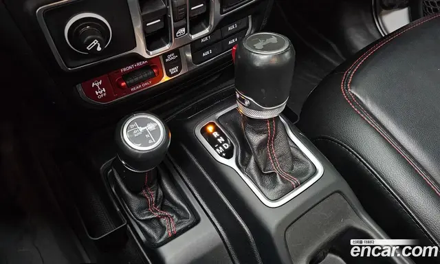 Jeep Wrangler 2020 2.0 автомат (гидро), миниатюра 12