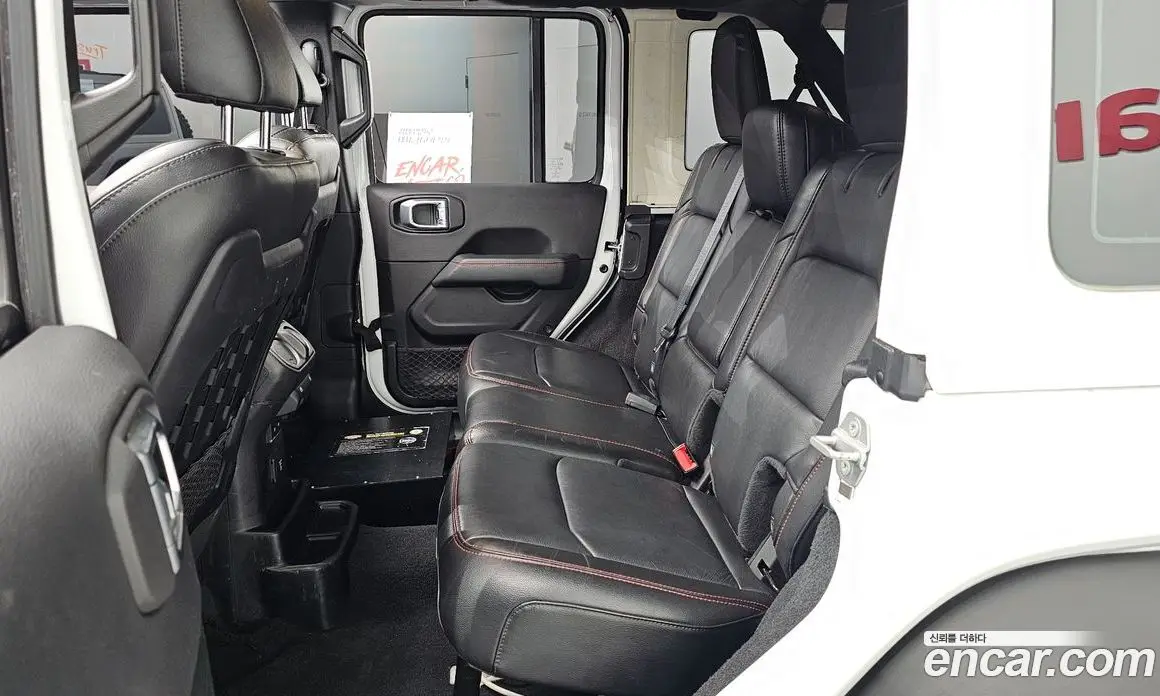 Jeep Wrangler 2020 2.0 автомат (гидро), фото 18