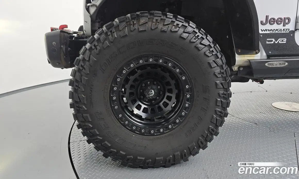 Jeep Wrangler 2020 2.0 автомат (гидро), фото 5
