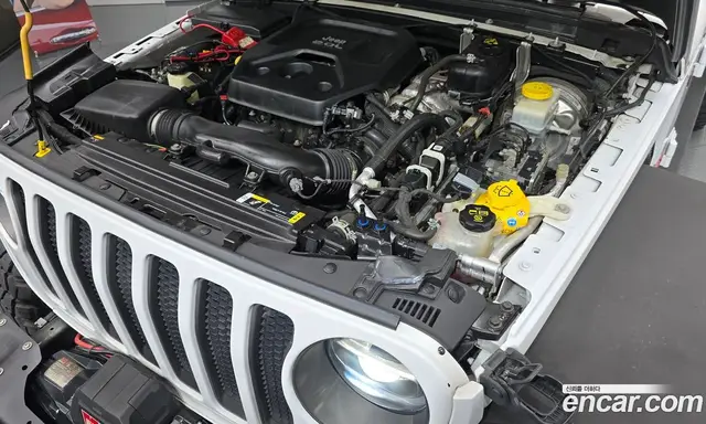 Jeep Wrangler 2020 2.0 автомат (гидро), миниатюра 6