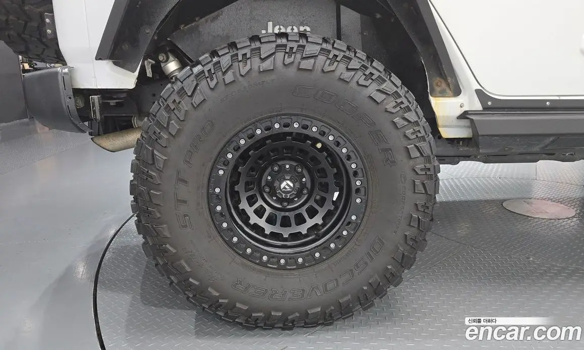 Jeep Wrangler 2020 2.0 автомат (гидро), фото 7