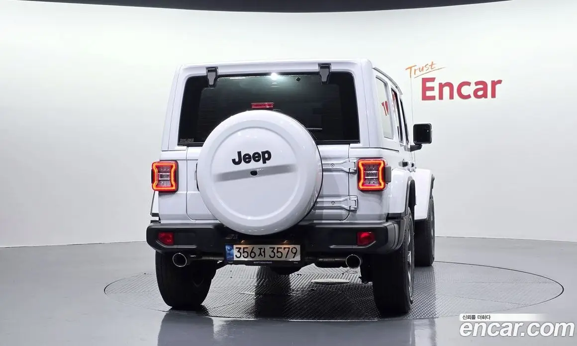 Jeep Wrangler 2021 2.0 автомат (гидро), фото 4 Jeep Wrangler 2021 2.0 автомат (гидро), фото 4