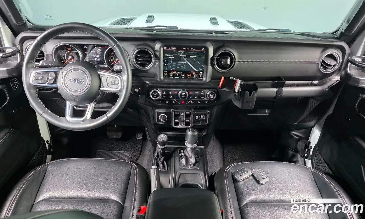 Jeep Wrangler 2021 2.0 автомат (гидро), фото 10 Jeep Wrangler 2021 2.0 автомат (гидро), фото 10