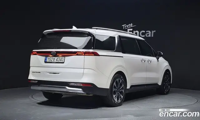 Kia Carnival 2020 2.2 автомат (гидро), миниатюра 2