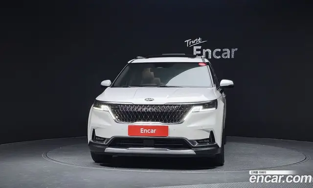 Kia Carnival 2020 2.2 автомат (гидро), миниатюра 3