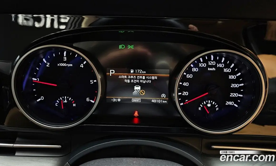 Kia Carnival 2020 2.2 автомат (гидро), фото 8