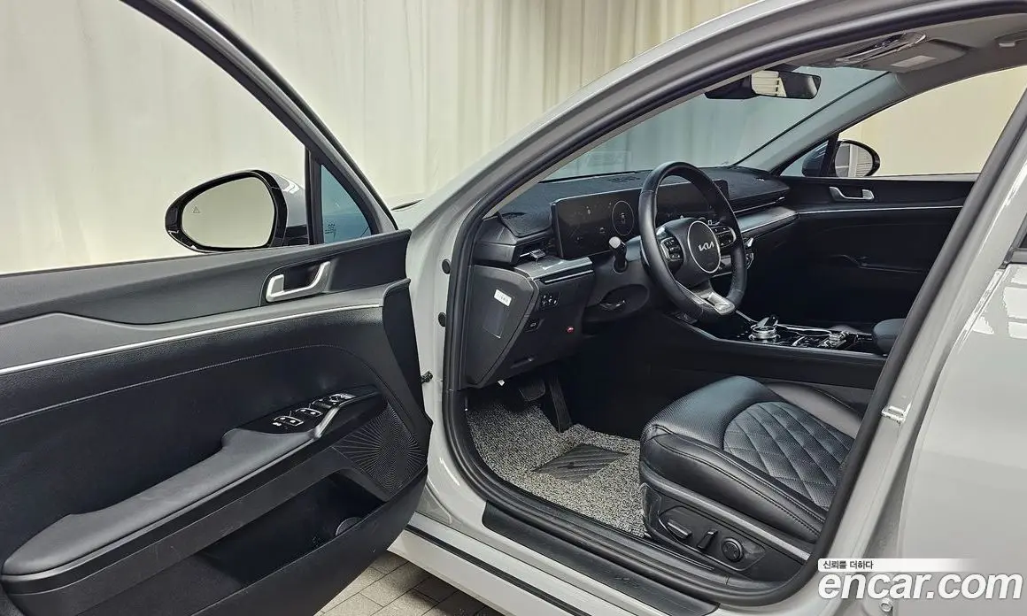 Kia K5 (Optima) 2025 2.0 автомат (гидро), фото 12 Kia K5 (Optima) 2025 2.0 автомат (гидро), фото 12