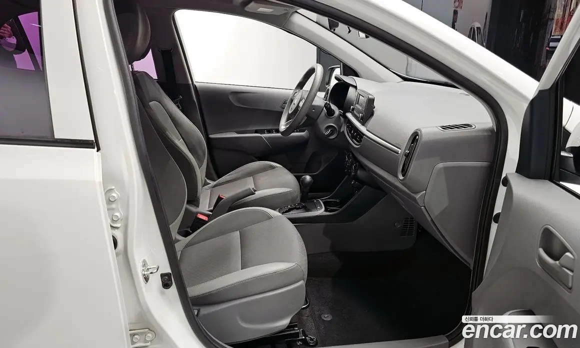 Kia Morning 2018 1.0 автомат (гидро), фото 11 Kia Morning 2018 1.0 автомат (гидро), фото 11