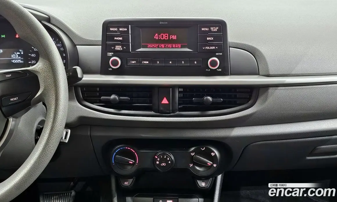 Kia Morning 2018 1.0 автомат (гидро), фото 14 Kia Morning 2018 1.0 автомат (гидро), фото 14