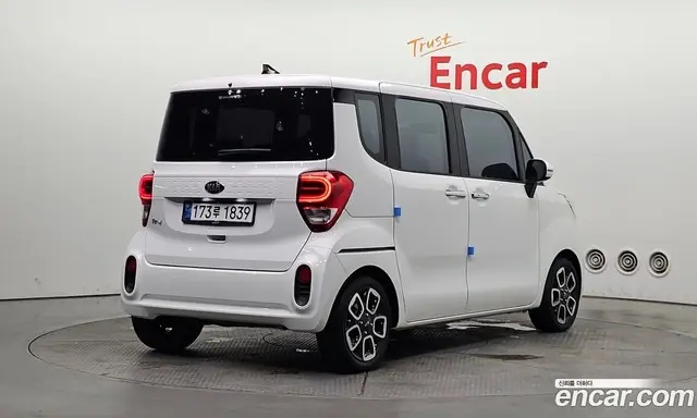 Kia Ray 2021 1.0 автомат (гидро), миниатюра 2 Kia Ray 2021 1.0 автомат (гидро), миниатюра 2