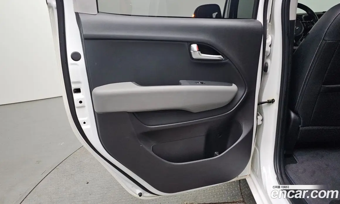 Kia Ray 2021 1.0 автомат (гидро), фото 15 Kia Ray 2021 1.0 автомат (гидро), фото 15