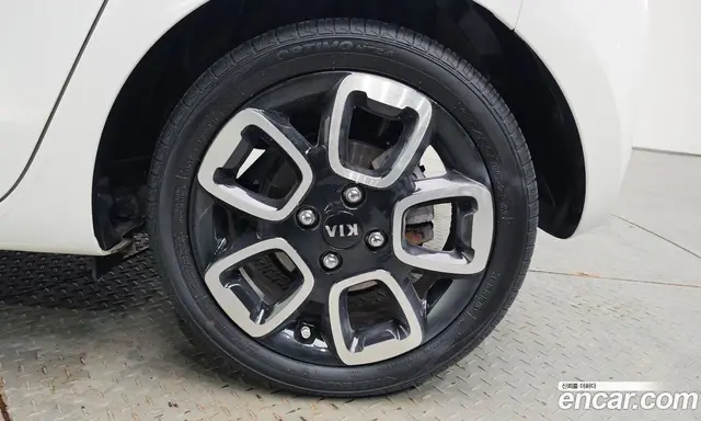 Kia Ray 2021 1.0 автомат (гидро), миниатюра 7 Kia Ray 2021 1.0 автомат (гидро), миниатюра 7