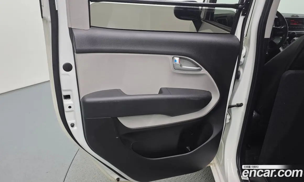 Kia Ray 2022 1.0 автомат (гидро), фото 15 Kia Ray 2022 1.0 автомат (гидро), фото 15
