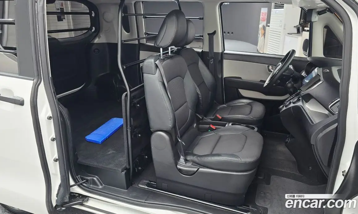 Kia Ray 2022 1.0 автомат (гидро), фото 16