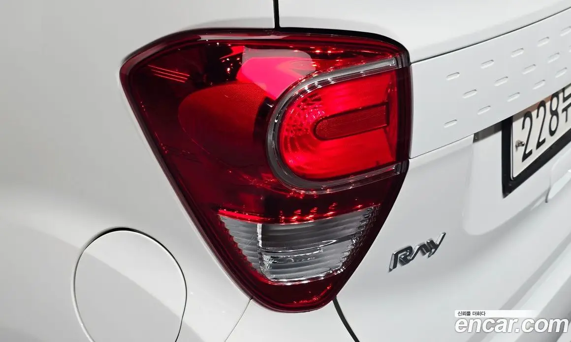 Kia Ray 2022 1.0 автомат (гидро), фото 9
