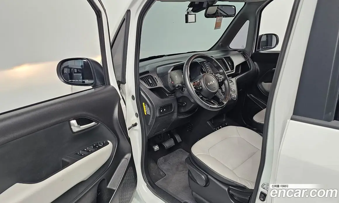 Kia Ray 2023 1.0 автомат (гидро), фото 13