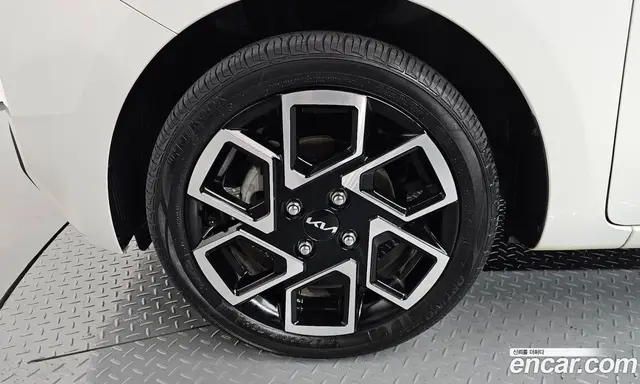 Kia Ray 2023 1.0 автомат (гидро), миниатюра 5