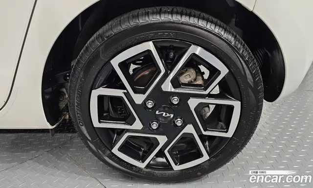Kia Ray 2023 1.0 автомат (гидро), миниатюра 7
