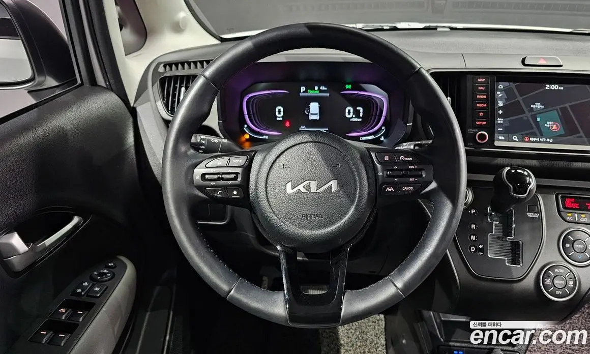 Kia Ray 2023 1.0 автомат (гидро), фото 20
