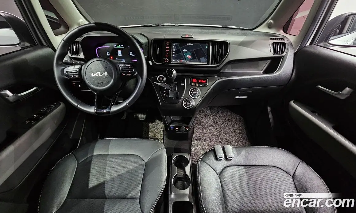 Kia Ray 2023 1.0 автомат (гидро), фото 10
