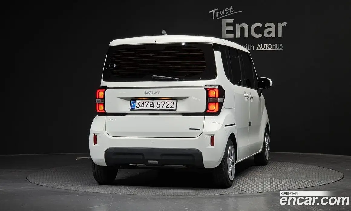 Kia Ray 2024 1.0 автомат (гидро), фото 4