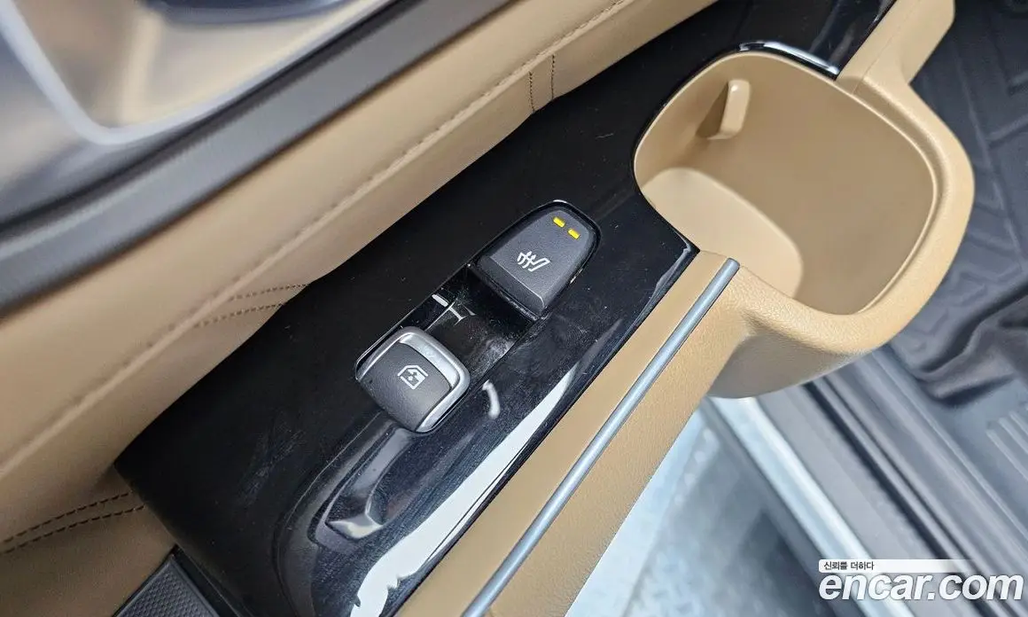 Kia Sorento 2024 1.6 автомат (гидро), фото 18 Kia Sorento 2024 1.6 автомат (гидро), фото 18
