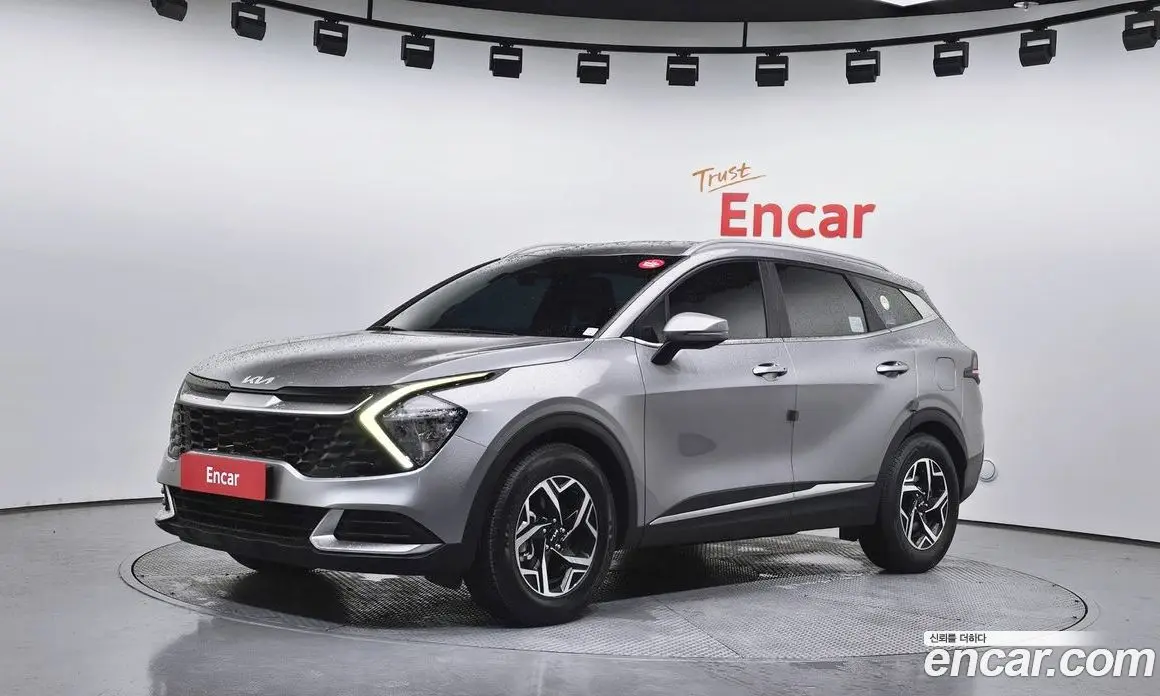 Kia Sportage 2021 2.0 автомат (гидро), фото 1 Kia Sportage 2021 2.0 автомат (гидро), фото 1