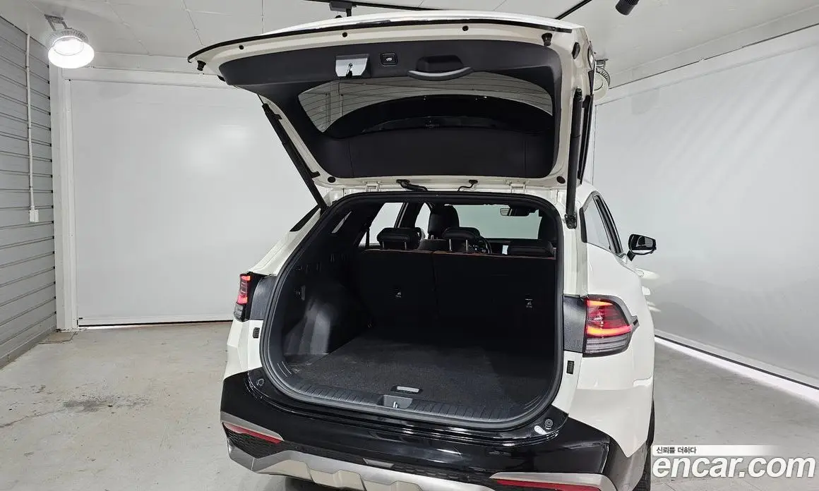Kia Sportage 2023 1.6 автомат (гидро), фото 19 Kia Sportage 2023 1.6 автомат (гидро), фото 19