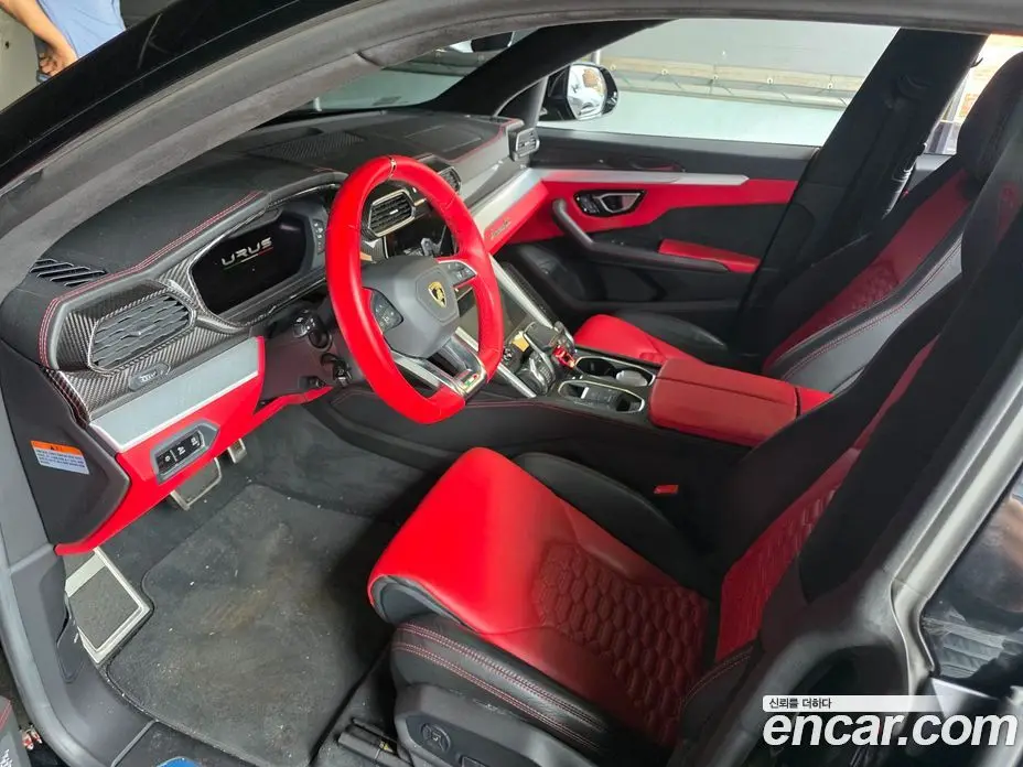 Lamborghini Urus 2020 4.0 автомат (гидро), фото 5 Lamborghini Urus 2020 4.0 автомат (гидро), фото 5