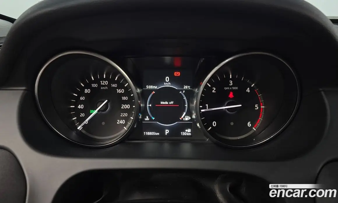 Land Rover Discovery Sport 2017 2.0 автомат (гидро), фото 10 Land Rover Discovery Sport 2017 2.0 автомат (гидро), фото 10