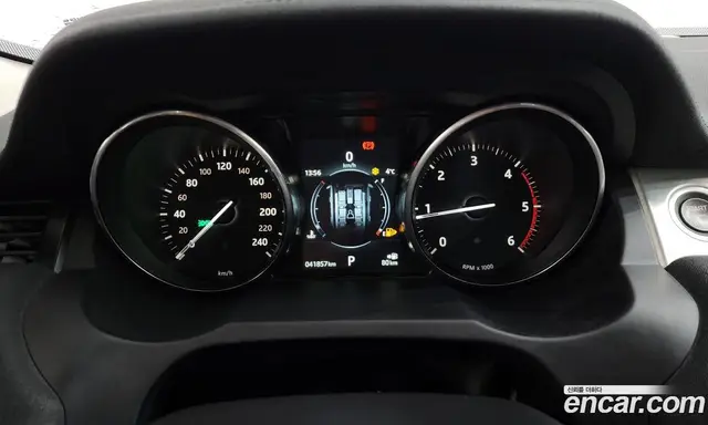Land Rover Range Rover Evoque 2016 2.0 автомат (гидро), миниатюра 8