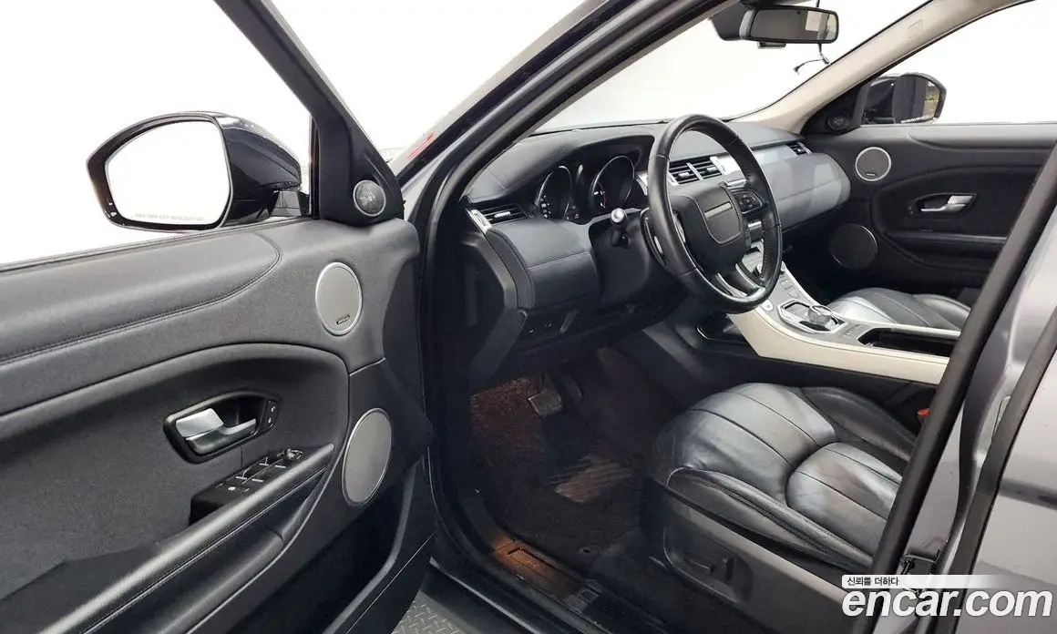 Land Rover Range Rover Evoque 2016 2.0 автомат (гидро), фото 10