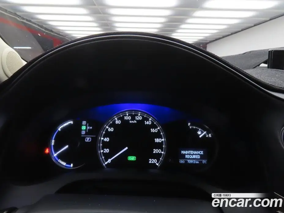 Lexus CT200h 2015 1.8 автомат (гидро), фото 7 Lexus CT200h 2015 1.8 автомат (гидро), фото 7