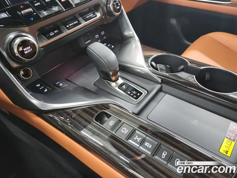 Lexus LX 2025 3.4 автомат (вариатор), фото 9 Lexus LX 2025 3.4 автомат (вариатор), фото 9