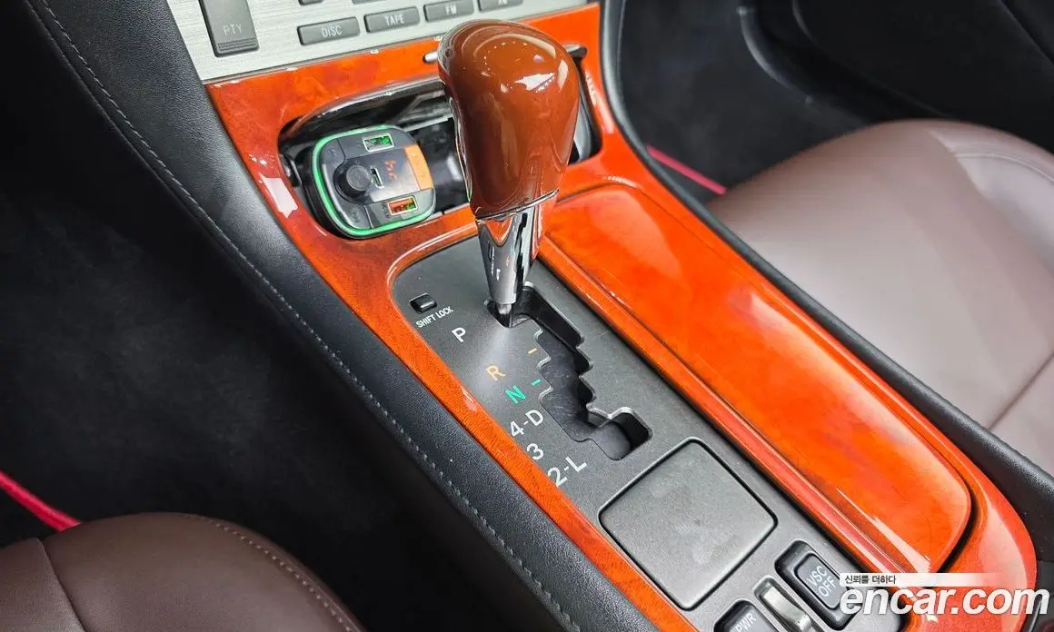 Lexus SC 2003 4.3 автомат (гидро), фото 9 Lexus SC 2003 4.3 автомат (гидро), фото 9