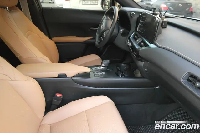 Lexus UX 2024 2.0 автомат (гидро), миниатюра 7 Lexus UX 2024 2.0 автомат (гидро), миниатюра 7