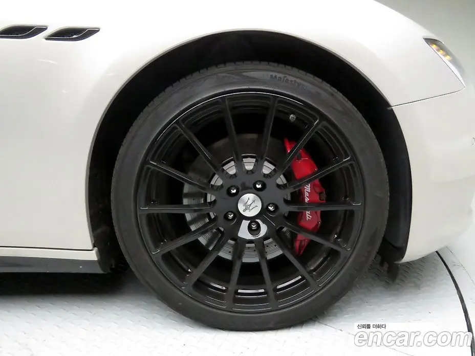 Maserati Ghibli 2016 3.0 автомат (гидро), фото 20
