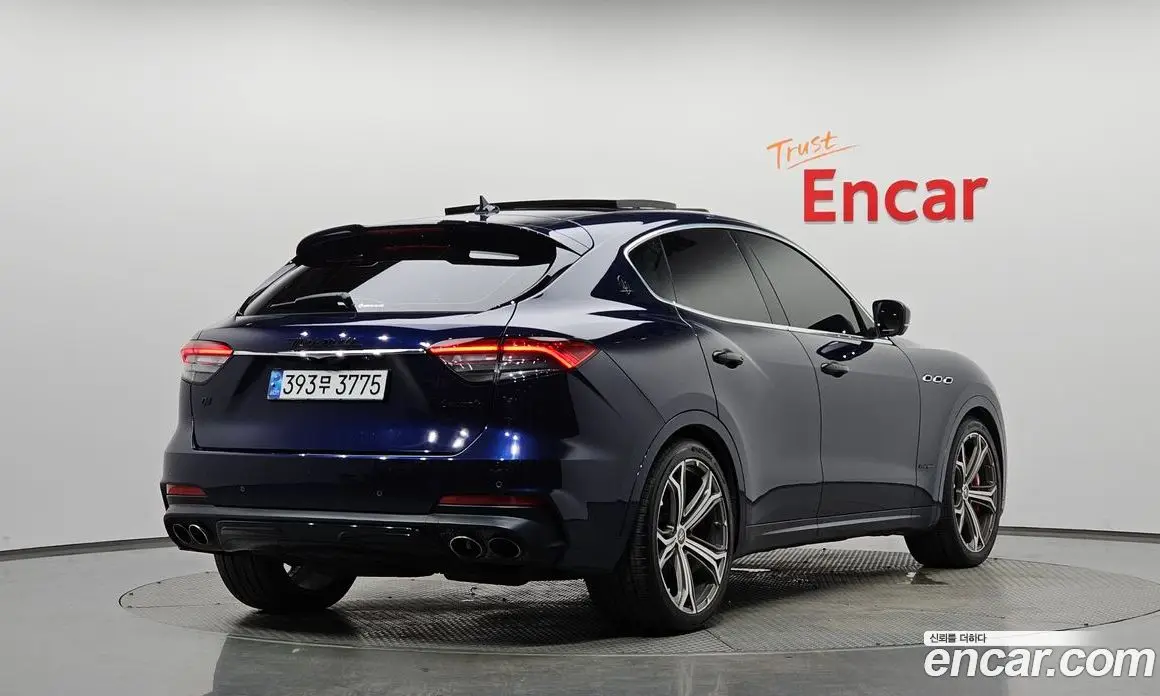 Maserati Levante 2019 3.0 автомат (гидро), фото 1 Maserati Levante 2019 3.0 автомат (гидро), фото 1