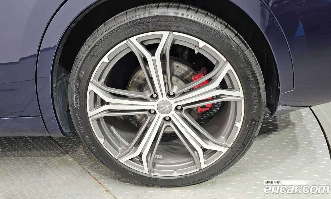 Maserati Levante 2019 3.0 автомат (гидро), фото 6 Maserati Levante 2019 3.0 автомат (гидро), фото 6