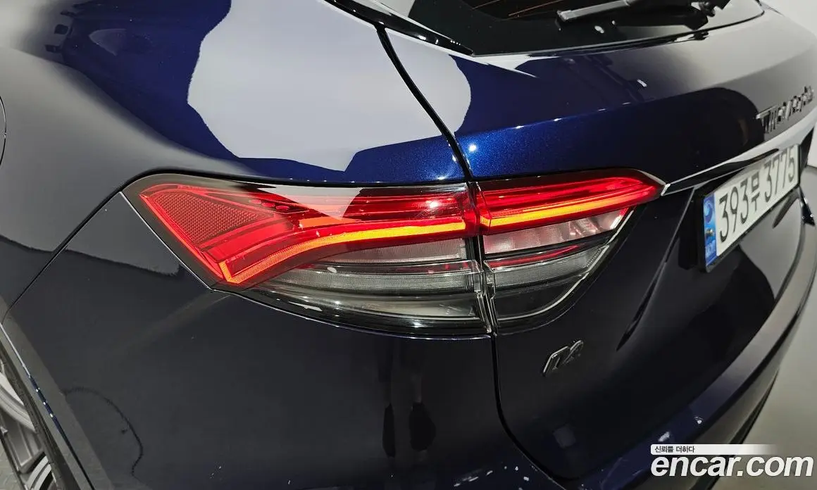 Maserati Levante 2019 3.0 автомат (гидро), фото 8 Maserati Levante 2019 3.0 автомат (гидро), фото 8