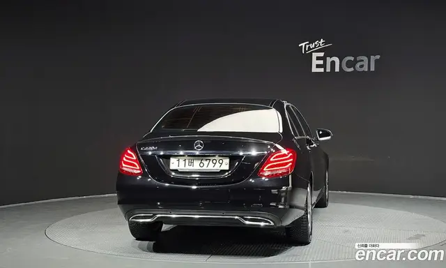 Mercedes-Benz C-Class 2017 2.1 автомат (гидро), миниатюра 4 Mercedes-Benz C-Class 2017 2.1 автомат (гидро), миниатюра 4