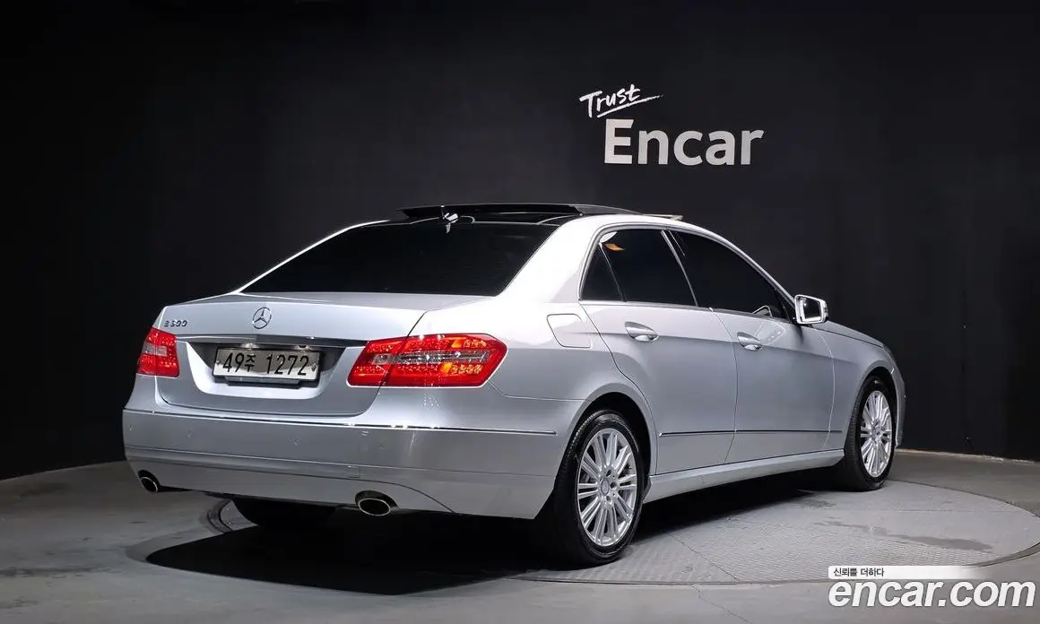 Mercedes-Benz E-Class 2012 3.5 автомат (гидро), фото 2 Mercedes-Benz E-Class 2012 3.5 автомат (гидро), фото 2
