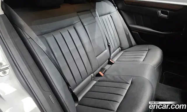 Mercedes-Benz E-Class 2012 3.5 автомат (гидро), миниатюра 11 Mercedes-Benz E-Class 2012 3.5 автомат (гидро), миниатюра 11