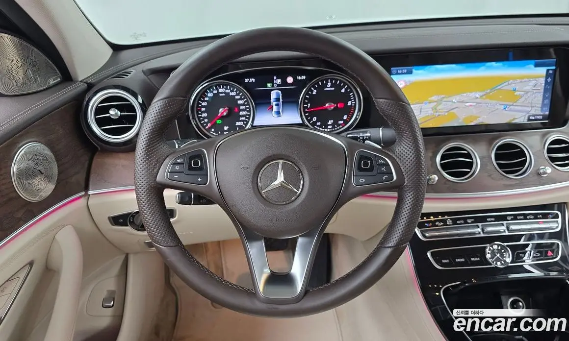Mercedes-Benz E-Class 2016 1.9 автомат (гидро), фото 13 Mercedes-Benz E-Class 2016 1.9 автомат (гидро), фото 13