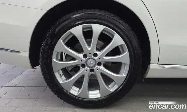Mercedes-Benz E-Class 2016 1.9 автомат (гидро), миниатюра 5 Mercedes-Benz E-Class 2016 1.9 автомат (гидро), миниатюра 5