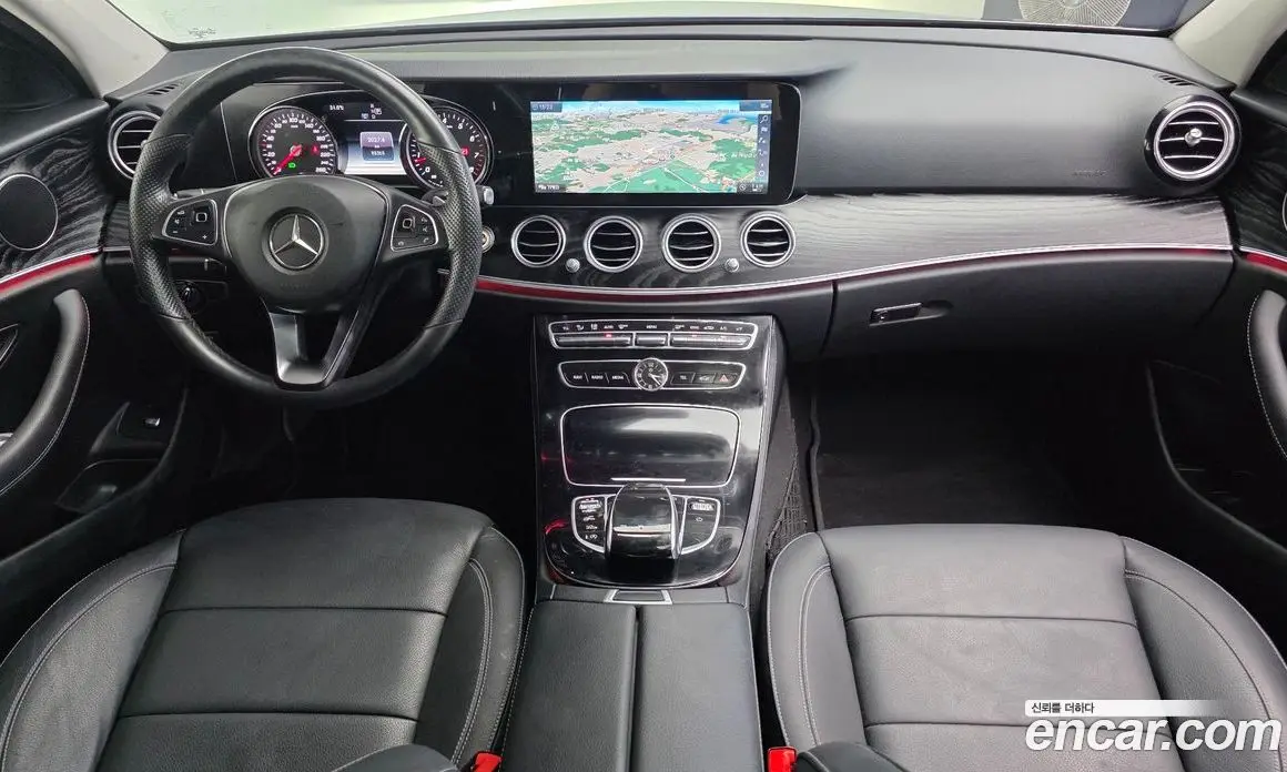 Mercedes-Benz E-Class 2017 2.0 автомат (гидро), фото 10 Mercedes-Benz E-Class 2017 2.0 автомат (гидро), фото 10