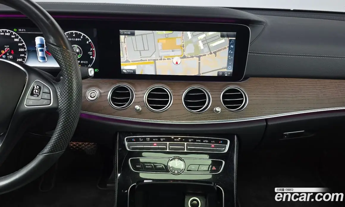 Mercedes-Benz E-Class 2017 2.0 автомат (гидро), фото 19 Mercedes-Benz E-Class 2017 2.0 автомат (гидро), фото 19