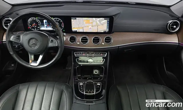 Mercedes-Benz E-Class 2017 2.0 автомат (гидро), миниатюра 9 Mercedes-Benz E-Class 2017 2.0 автомат (гидро), миниатюра 9