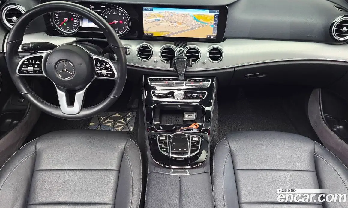 Mercedes-Benz E-Class 2018 2.0 автомат (гидро), фото 10 Mercedes-Benz E-Class 2018 2.0 автомат (гидро), фото 10